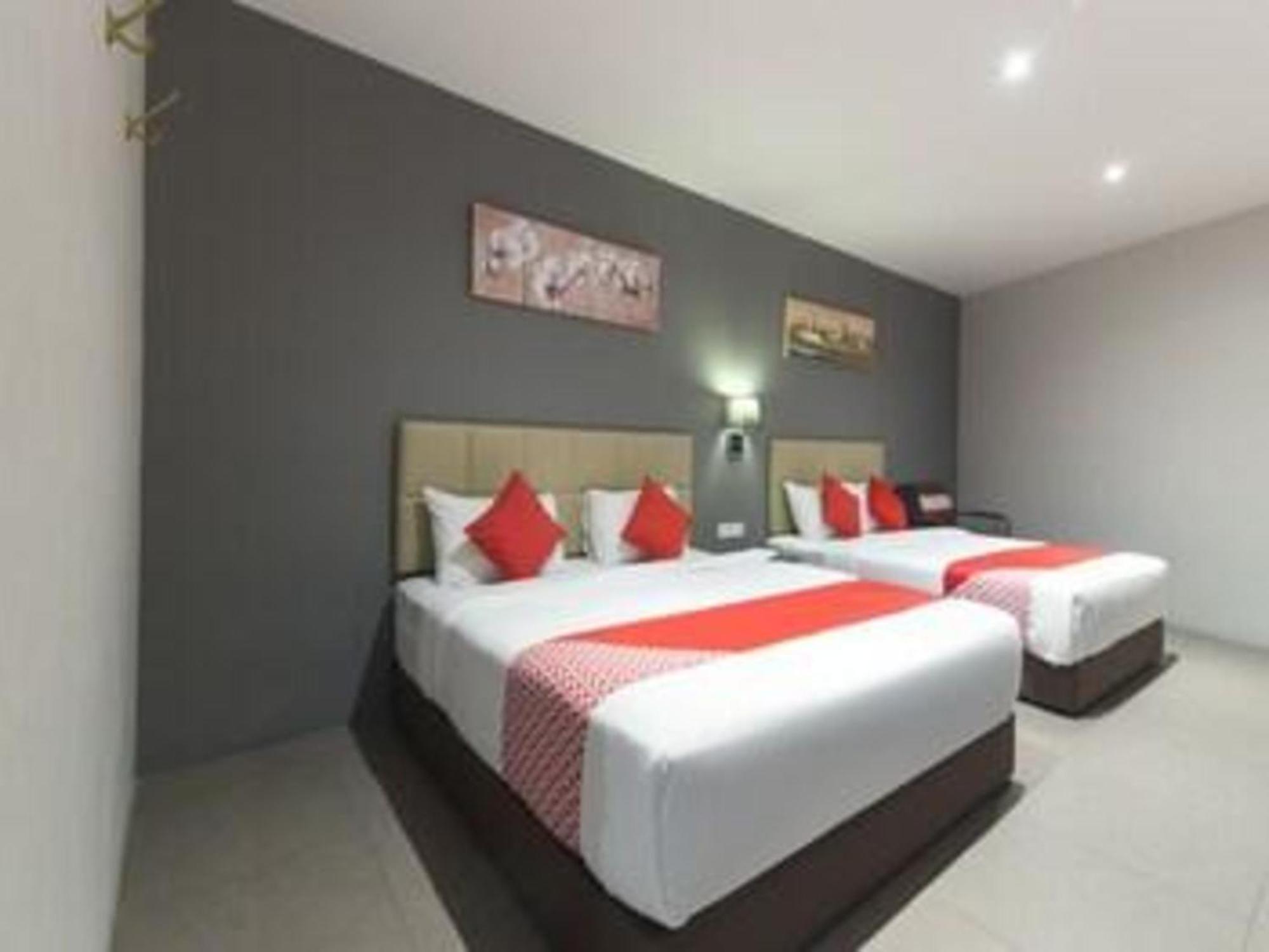 Yootel Boutique Hotel Kajang Ngoại thất bức ảnh