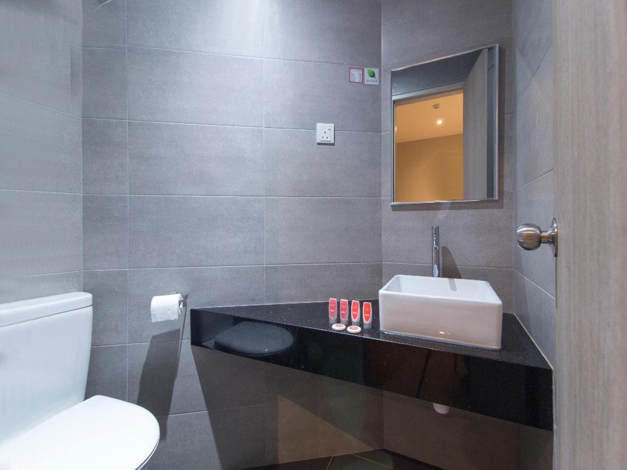 Yootel Boutique Hotel Kajang Ngoại thất bức ảnh